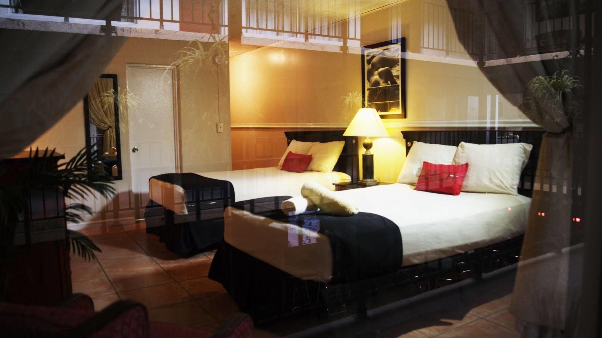 Rooftop Resort - Clothing Optional - Adult Only Hollywood Luaran gambar